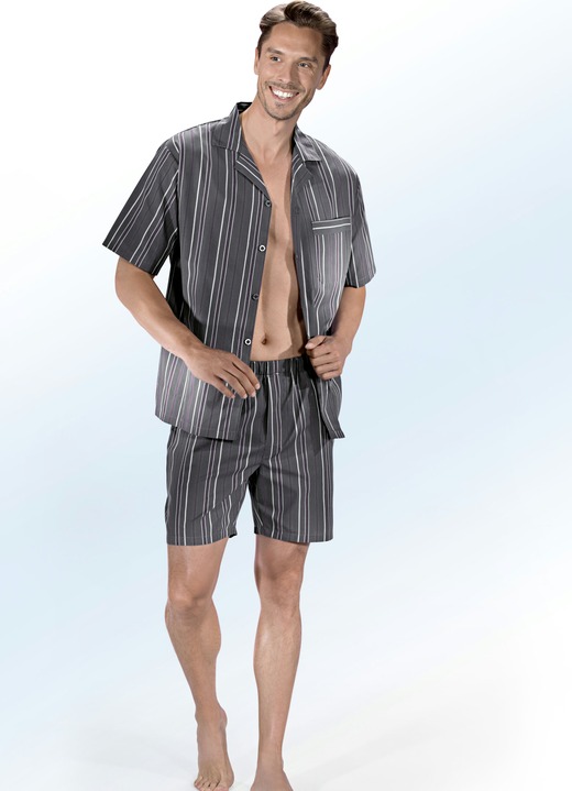 Kortärmade pyjamasar - Kortärmad pyjamas i vävt tyg med hel knäppning, krage med slag och randmönster., i storlek 046 till 060, i färg GRAFITFÄRGAD Utsikt 1