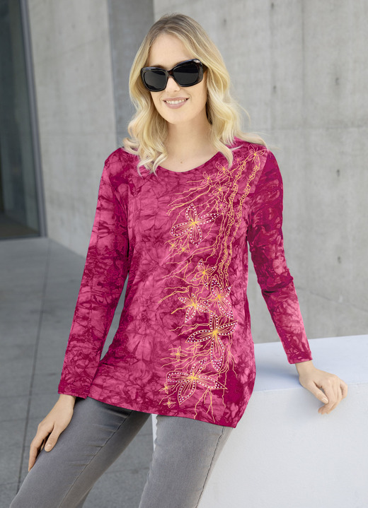 Toppar med strass - Intressant skjorta i batiklook i 3 färger, i storlek 038 till 054, i färg BORDEAUX BATIK Utsikt 1