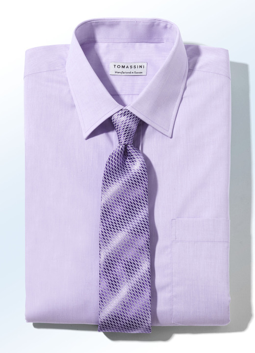 Businesskjortor - Skjorta med Kent-krage i 5 färger och 2 mönster, i storlek 038 till 050, i färg LILA Utsikt 1