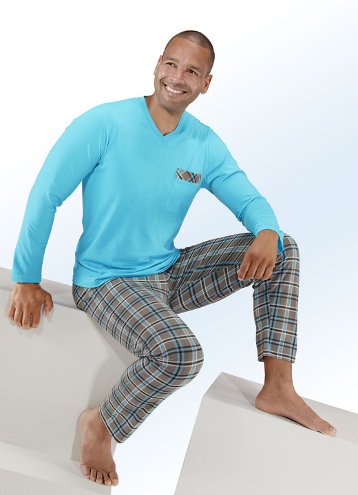 Pyjamasar - Pyjamas med V-ringning, bröstficka och rutigt mönster, i storlek 046 till 062, i färg TURKOS GRAFIT