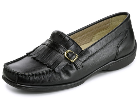 Loafers från ELENA EDEN chevreau-nappa med dekorslejf